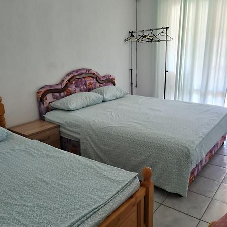 Demir Apartmani Donji Stoj Bagian luar foto
