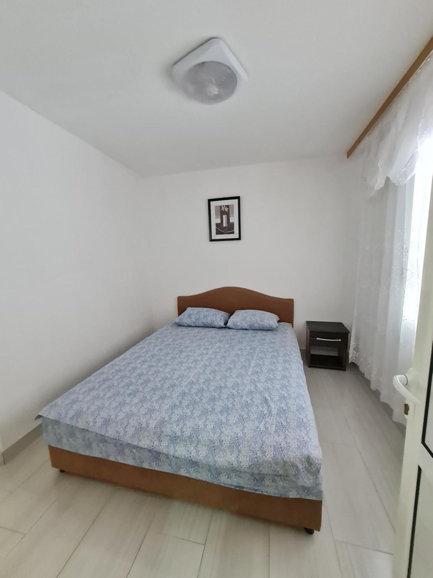 Demir Apartmani Donji Stoj Bagian luar foto